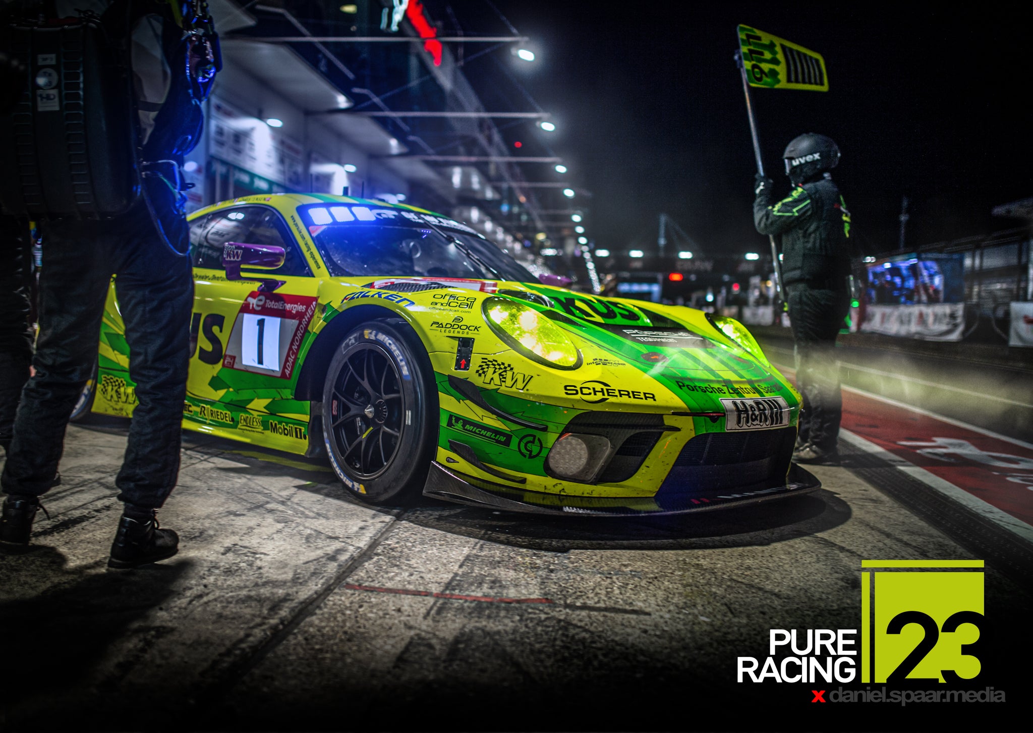 PURE RACING.2023 XXL WANDKALENDER – Daniel Spaar Media